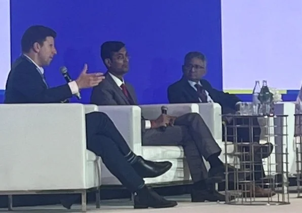 Dr Joshua Hurwitz speaking on a panel about managing metastatic bladder cancer at the Avenues meeting in Bangkok, 2026